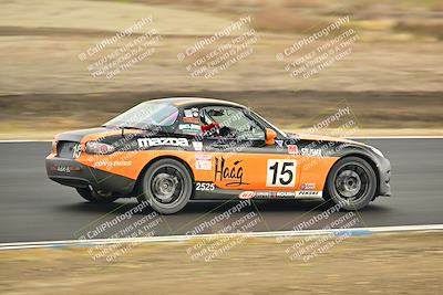 media/Jan-26-2025-CalClub SCCA (Sun) [[cfcea7df88]]/Group 1/Race/